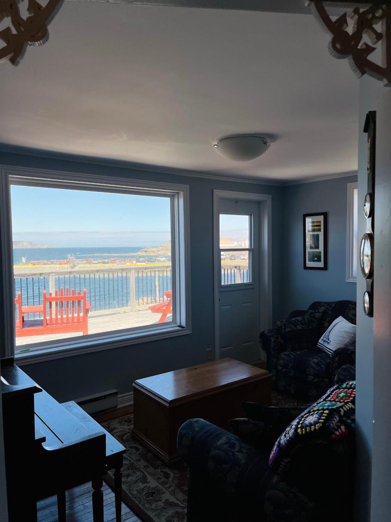 Toulinguet Inn - Suites Twillingate Buitenkant foto