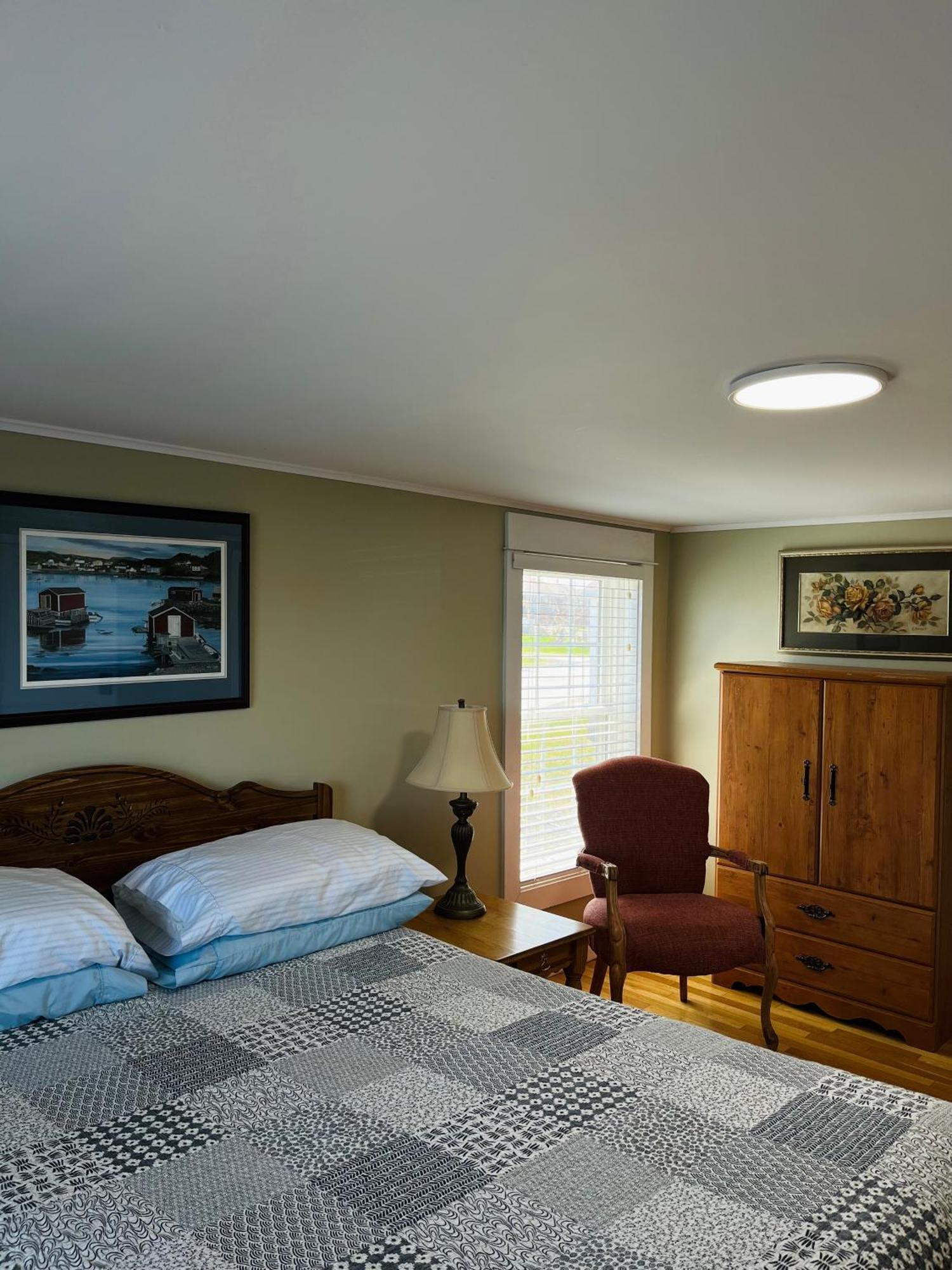 Toulinguet Inn - Suites Twillingate Buitenkant foto